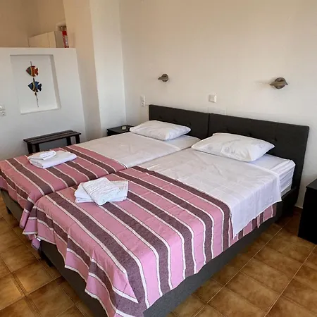 Katerina Charming Place Aparthotel